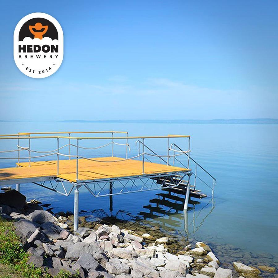 Hedon Brewery Apartments - 200 Meter To The Beach Балатонвилагош Экстерьер фото